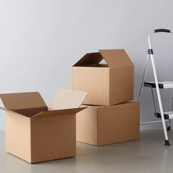 Amazon Basics Cardboard Moving Boxes in Small Medium and Large Sizes  Pack of 30Medium 10Pack