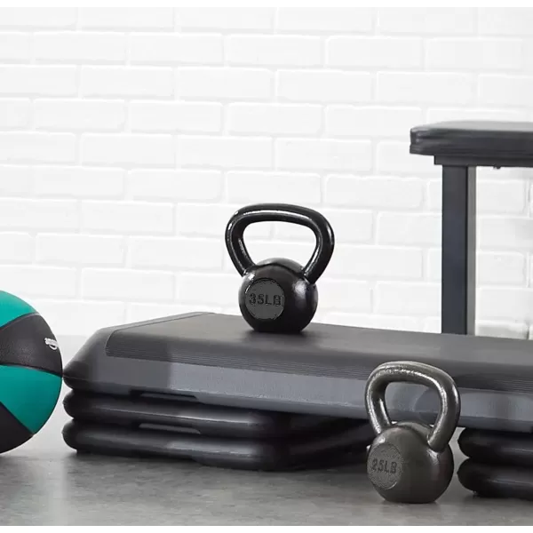 Amazon Basics Cast Iron Kettlebell25 Pounds