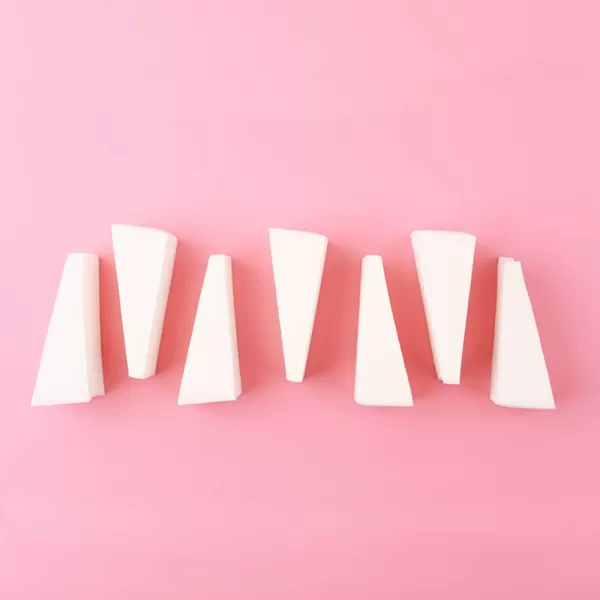 Amazon Basics Cosmetic Foam Wedges 192 Count 6 Packs of 32 White Previously Solimo32 Count Pack of 1