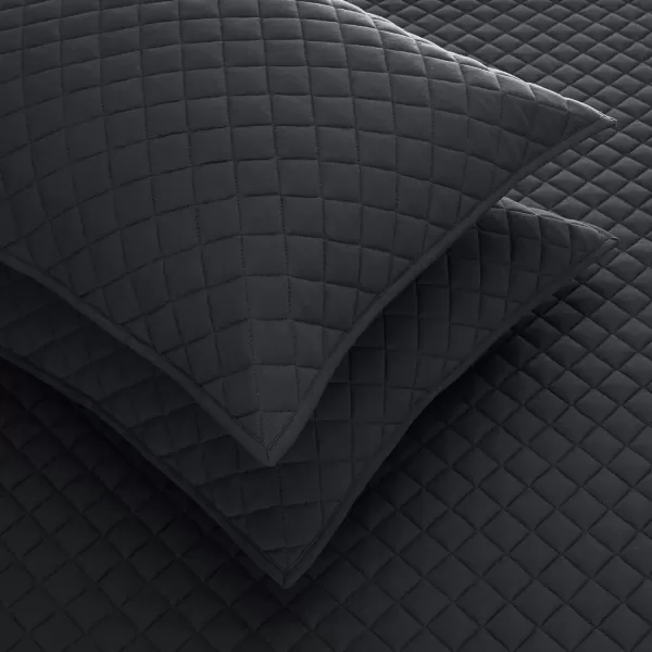 Amazon Basics Cotton Jersey 4Piece Bed Sheet Set King Oatmeal SolidBlack Queen Quilt Set