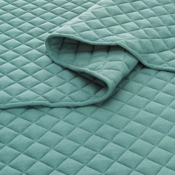 Amazon Basics Cotton Jersey 4Piece Bed Sheet Set King Oatmeal SolidDark Green FullQueen Quilt Set