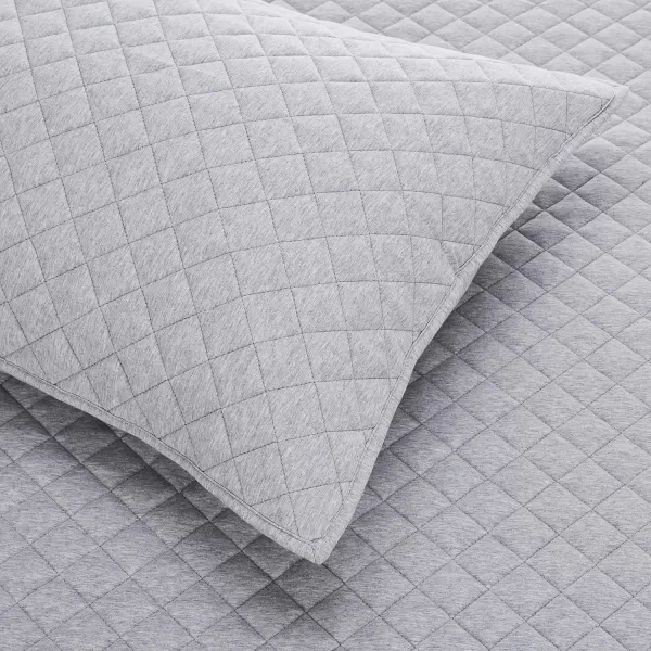 Amazon Basics Cotton Jersey 4Piece Bed Sheet Set King Oatmeal SolidLight Gray TwinTwin XL Quilt Set