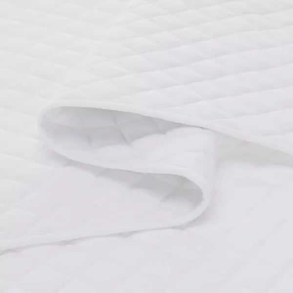 Amazon Basics Cotton Jersey 4Piece Bed Sheet Set King Oatmeal SolidWhite TwinTwin XL Quilt Set