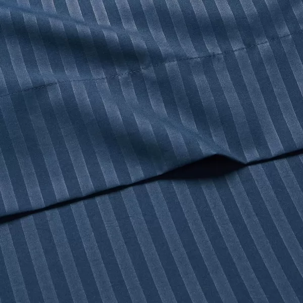Amazon Basics Deluxe Microfiber Striped 3Piece Sheet Set4 pcs Spa Blue FullNavy Blue Full