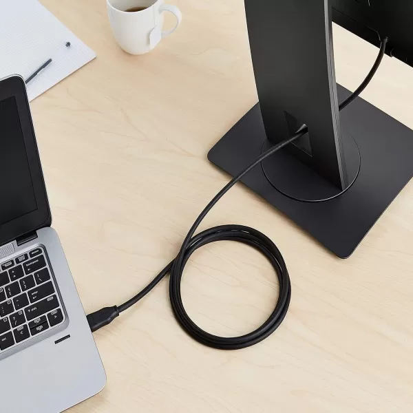 Amazon Basics DisplayPort 14 Cable 324Gbps HighSpeed 8K60Hz 4K120Hz Dynamic HDR and 3D GoldPlated Plugs 6 Foot Black6 Feet