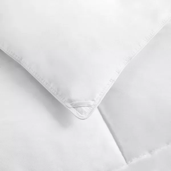 Amazon Basics Down Alternative Bedding Comforter Duvet Insert FullQueen White LightFullQueen AllSeason