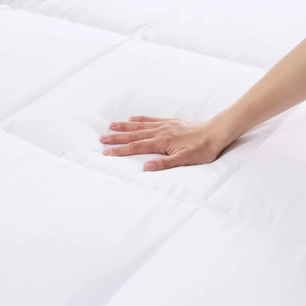 Amazon Basics Down Alternative Bedding Comforter Duvet Insert FullQueen White LightKing AllSeason