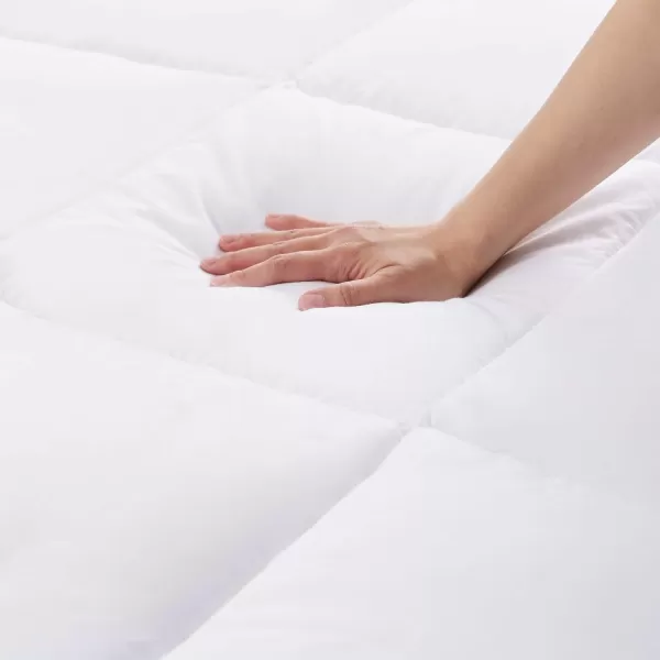 Amazon Basics Down Alternative Bedding Comforter Duvet Insert FullQueen White LightKing Warm