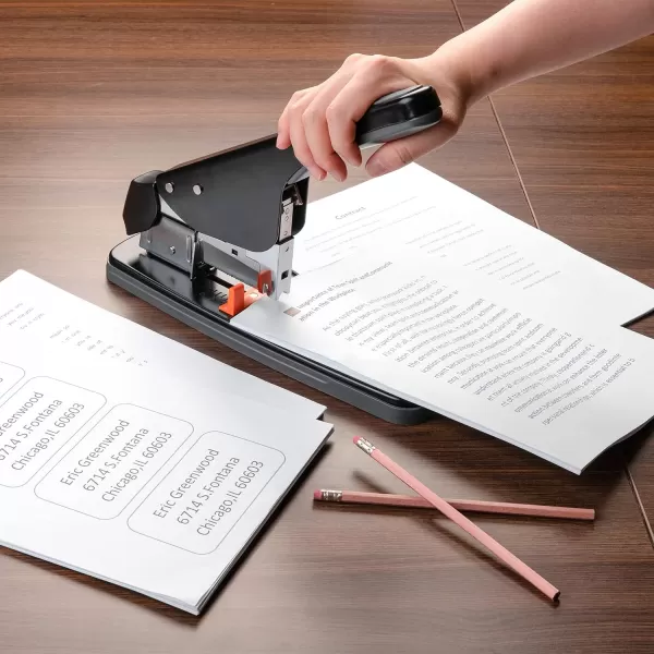 Amazon Basics Effortless Heavy Duty Stapler 210 Sheets High Capacity Large Office Stapler with 1000 Staples Black130 Sheets Effortless Stapler