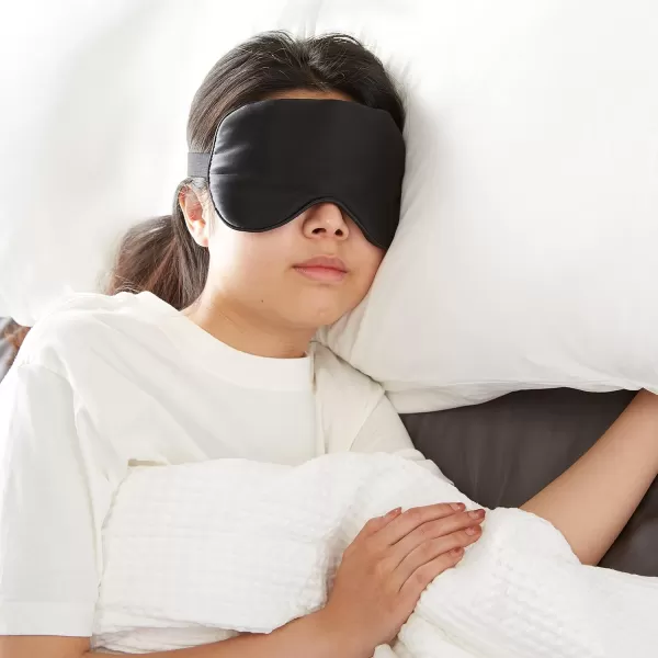 Amazon Basics Genuine Natural Mulberry Silk Curved Sleep Eye Mask with Adjustable Strap One Size PinkBlack