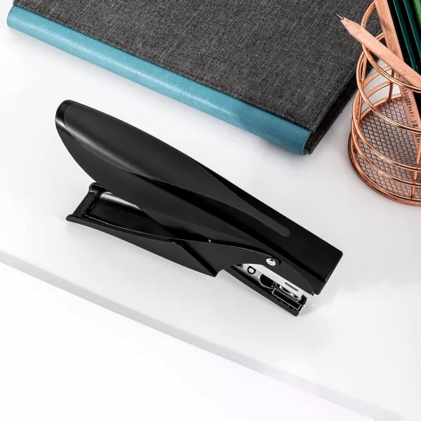 Amazon Basics Hand Held Plier Stapler 25 Sheet Capacity BlackAmazon Basics Hand Held Plier Stapler 25 Sheet Capacity Black