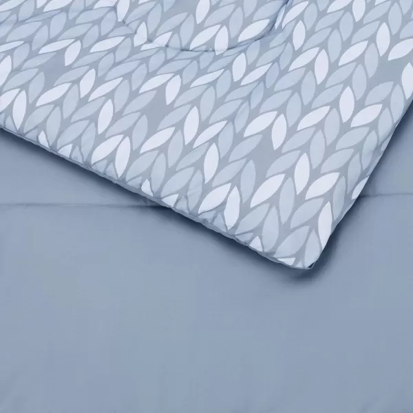 Amazon Basics Lightweight Microfiber BedinaBag Comforter 5Piece Bedding Set TwinTwin XL Navy with Simple PlaidGray Leaf TwinTwin XL