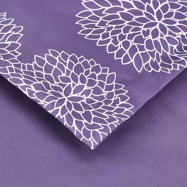 Amazon Basics Lightweight Microfiber Duvet Cover Set with Snap Buttons FullQueen Bright WhitePurple Floral King Zipper