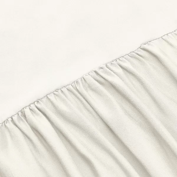 Amazon Basics Lightweight Ruffled Bed Skirt Classic Style Soft and Stylish 100 Microfiber With 16 Drop Queen Bright White SolidKing Off White