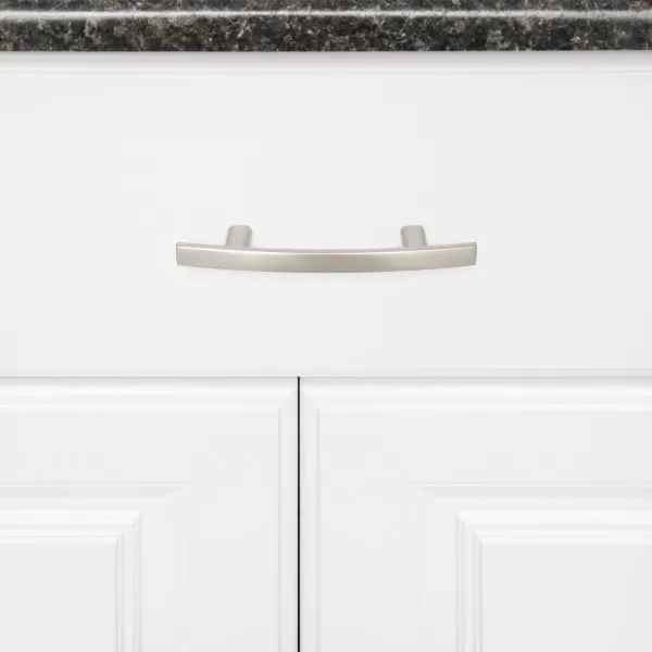 Amazon Basics Modern Curved Cabinet Handle 525inch Length 3inch Hole Center Satin Nickel 10Pack525 in Length 3 in Hole Center Modern Satin Nickel