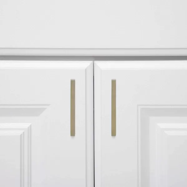 Amazon Basics Modern Square Cabinet Pull Handle 539inch Length 5inch Hole Center Golden Champagne 10pack413 in Length 375 in Hole Center Brushed Brass