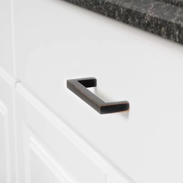 Amazon Basics Modern Square Cabinet Pull Handle 539inch Length 5inch Hole Center Golden Champagne 10pack413 in Length 375 in Hole Center Oil Rubbed Bronze