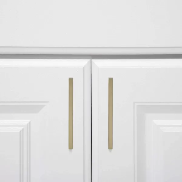 Amazon Basics Modern Square Cabinet Pull Handle 539inch Length 5inch Hole Center Golden Champagne 10pack539 in Length 5 in Hole Center 80 Pack Golden Champagne80 Pack