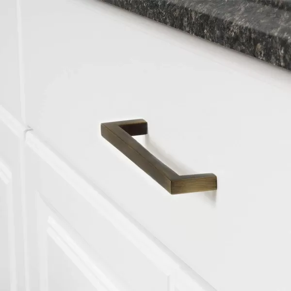 Amazon Basics Modern Square Cabinet Pull Handle 539inch Length 5inch Hole Center Golden Champagne 10pack539 in Length 5 in Hole Center Antique Brass