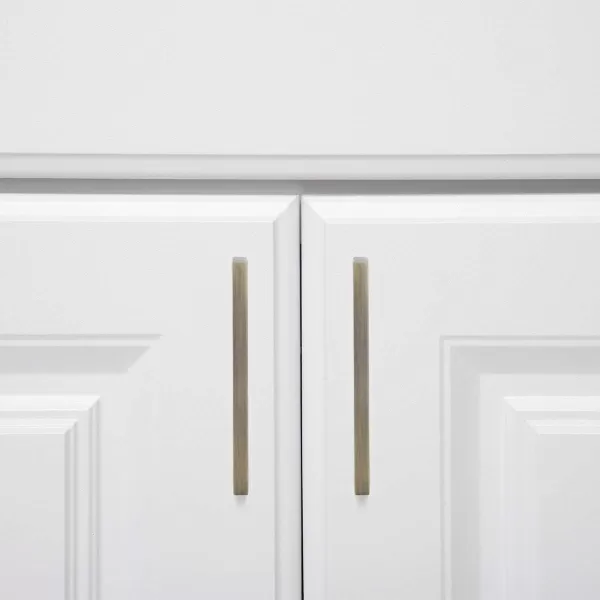 Amazon Basics Modern Square Cabinet Pull Handle 539inch Length 5inch Hole Center Golden Champagne 10pack539 in Length 5 in Hole Center Antique Brass