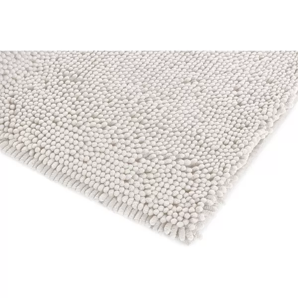 Amazon Basics NonSlip Microfiber Shag Bathroom Rug Mat 21 x 34 WhiteWhite