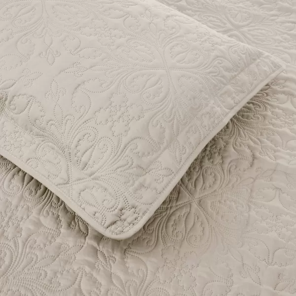 Amazon Basics Oversized Quilt Bed Set Embossed Coverlet and Sham  Twin Beige DiamondBeige Twin Floral