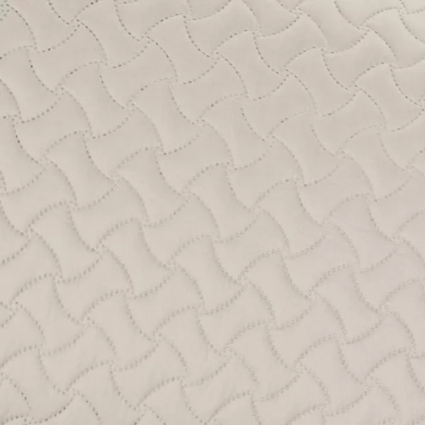 Amazon Basics Oversized Quilt Bed Set Embossed Coverlet and Sham  Twin Beige DiamondCream King Wave