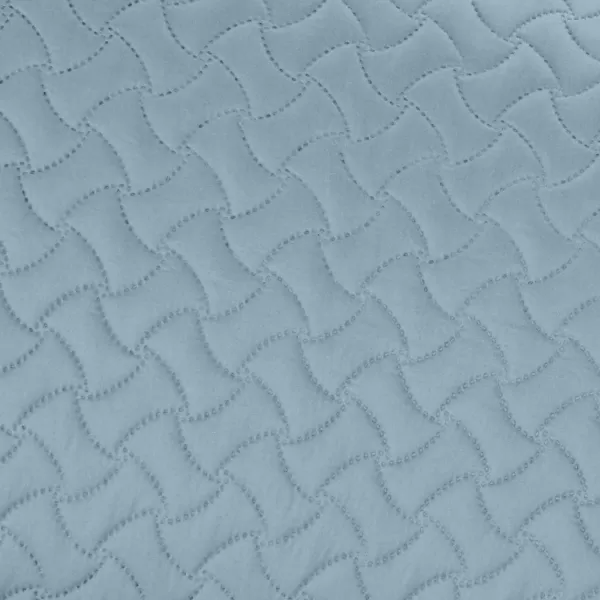 Amazon Basics Oversized Quilt Bed Set Embossed Coverlet and Sham  Twin Beige DiamondSpa Blue King Wave