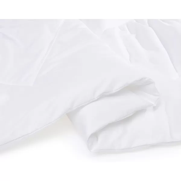 Amazon Basics Reversible Lightweight Microfiber Comforter Blanket TwinTwin XL BlackGreyWhite  White King 1Pack