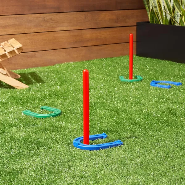 Amazon Basics Rubber Portable Horseshoe Outdoor Yard Game SetAmazon Basics Rubber Portable Horseshoe Outdoor Yard Game Set