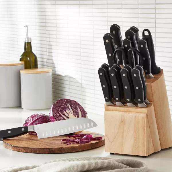 Amazon Basics Stainless Steel Comfort Grip Knife Set with Block 18Piece18Piece Traditional Handle Design