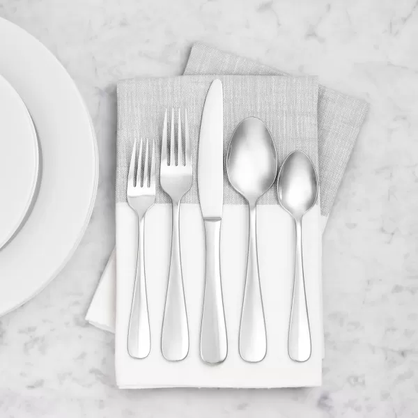Amazon Basics Stainless Steel Dinner Forks with Round Edge Pack of 12 SilverAmazon Basics Stainless Steel Dinner Forks with Round Edge Pack of 12 Silver