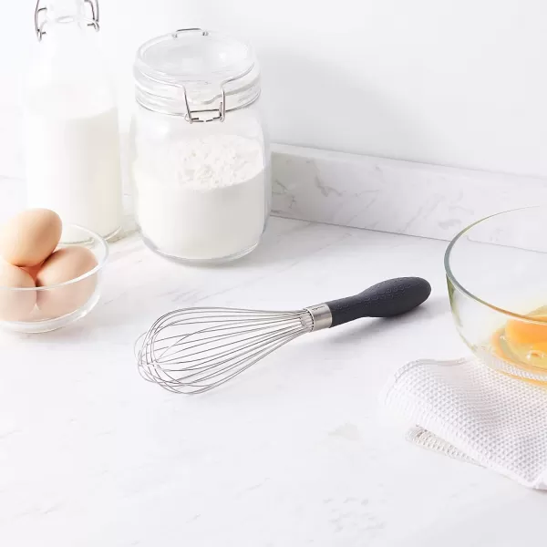 Amazon Basics Stainless Steel Wire Whisk Set  3PieceAmazon Basics Stainless Steel Wire Whisk Set  3Piece