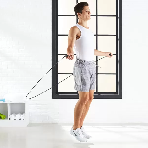 Amazon Basics Standard Jump RopeBlack