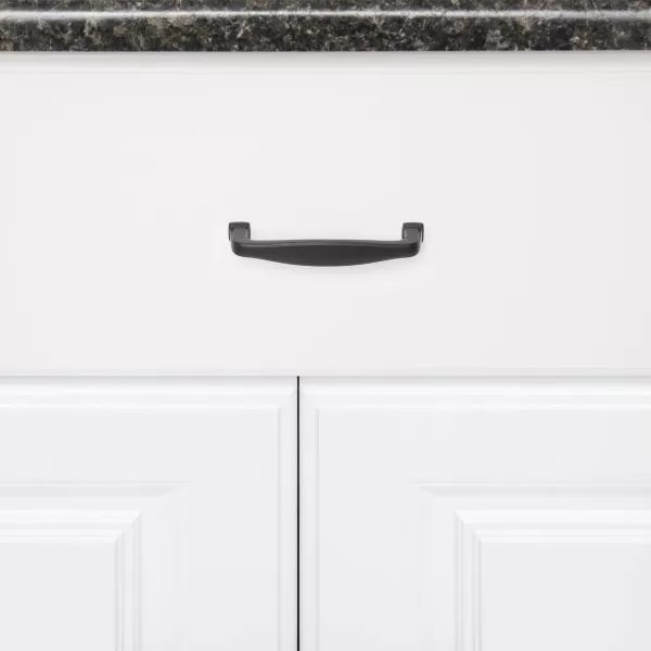 Amazon Basics Traditional Arch Cabinet Handle 438inch Length 375inch Hole Center Oil Rubbed Bronze 10packFlat Black