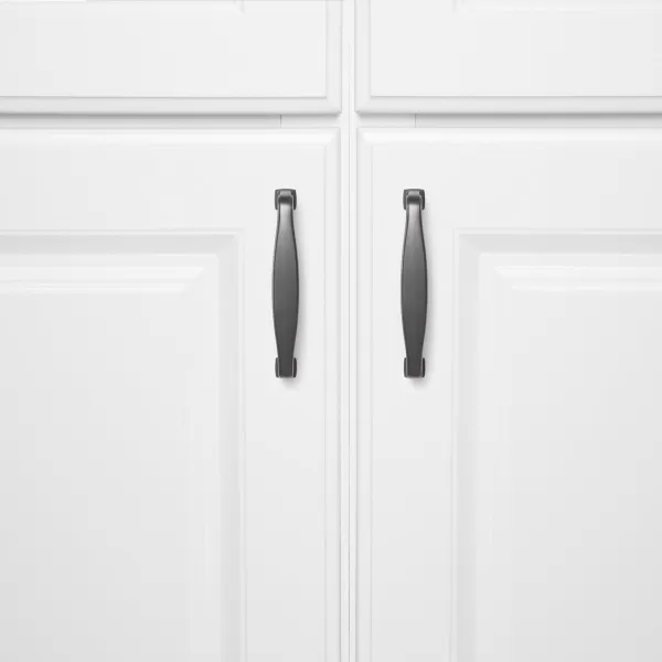 Amazon Basics Traditional Arch Cabinet Handle 438inch Length 375inch Hole Center Oil Rubbed Bronze 10packOil Rubbed Bronze