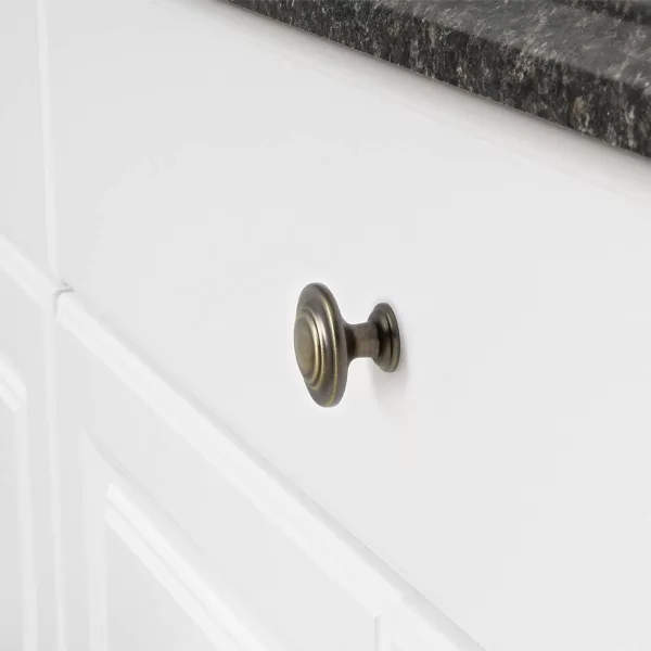 Amazon Basics Traditional Top Ring Cabinet Knob 125inch Diameter Oil Rubbed Bronze 10PackAntique Brass 10 Pack