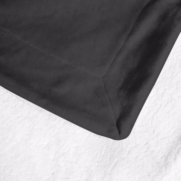 Amazon Basics UltraSoft Micromink Sherpa Blanket Throw CharcoalTwin Black