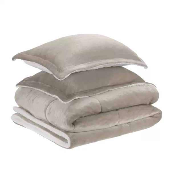 Amazon Basics UltraSoft Micromink Sherpa Comforter 3Piece Bedding Set FullQueen CharcoalTaupe Queen