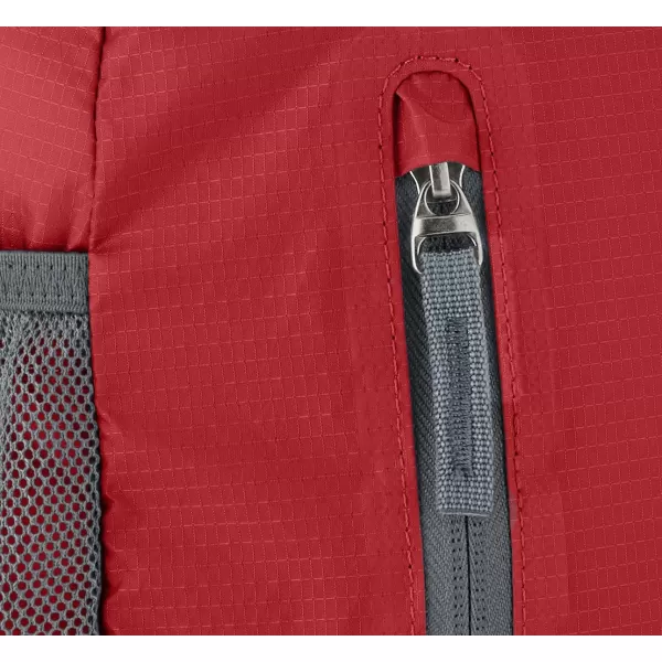 Amazon Basics Ultralight Portable Packable Day Pack25l Red