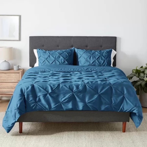 Amazon Basics AllSeason DownAlternative 3 Piece Comforter Bedding Set FullQueen Bright White PinchPleat With Piped EdgesDark Teal FullQueen