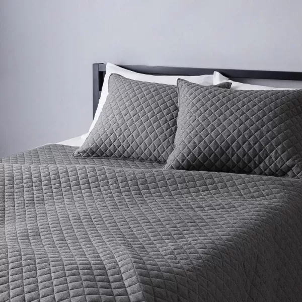 Amazon Basics Cotton Jersey 4Piece Bed Sheet Set King Oatmeal SolidDark Gray FullQueen Quilt Set