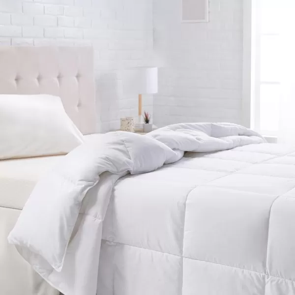 Amazon Basics Down Alternative Bedding Comforter Duvet Insert FullQueen White LightFullQueen AllSeason