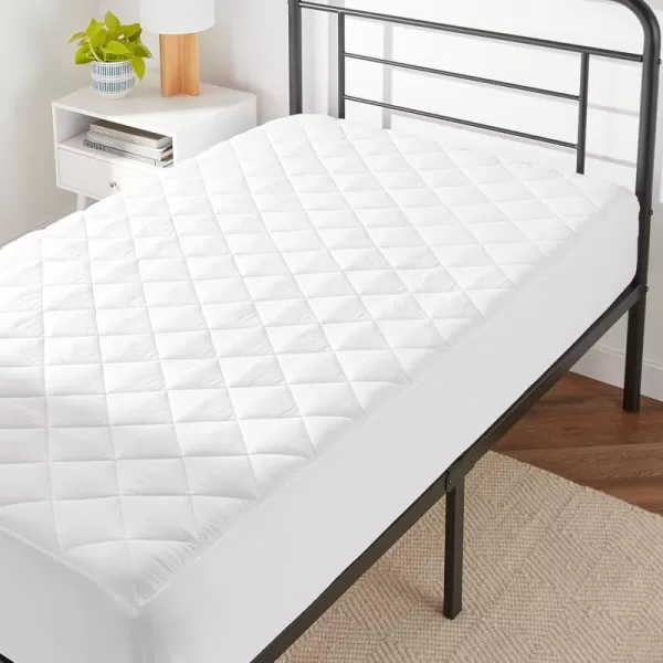 Amazon Basics Hypoallergenic Quilted Mattress Topper Pad 18 Inches Deep Twin WhiteTwin