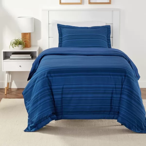 Amazon Basics Lightweight Microfiber Duvet Cover Set with Snap Buttons FullQueen Bright WhiteBlue Calvin Stripe TwinTwin XL Zipper