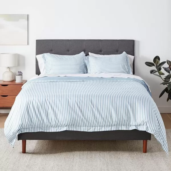 Amazon Basics Lightweight Microfiber Duvet Cover Set with Snap Buttons FullQueen Bright WhiteDusty Blue Pinstripe FullQueen Zipper