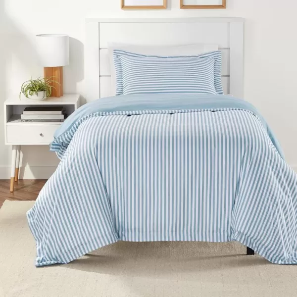 Amazon Basics Lightweight Microfiber Duvet Cover Set with Snap Buttons FullQueen Bright WhiteDusty Blue Pinstripe TwinTwin XL Zipper