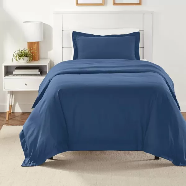 Amazon Basics Lightweight Microfiber Duvet Cover Set with Snap Buttons FullQueen Bright WhiteNavy Blue TwinTwinXL Zipper