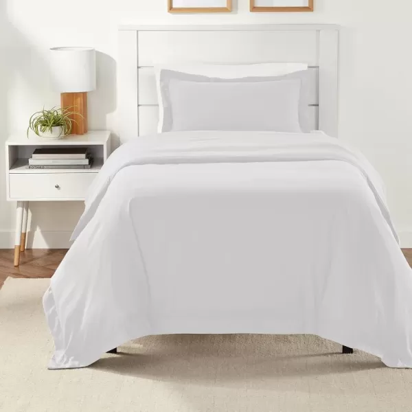 Amazon Basics Lightweight Microfiber Duvet Cover Set with Snap Buttons FullQueen Bright WhiteSilver Sheen TwinTwin XL Zipper