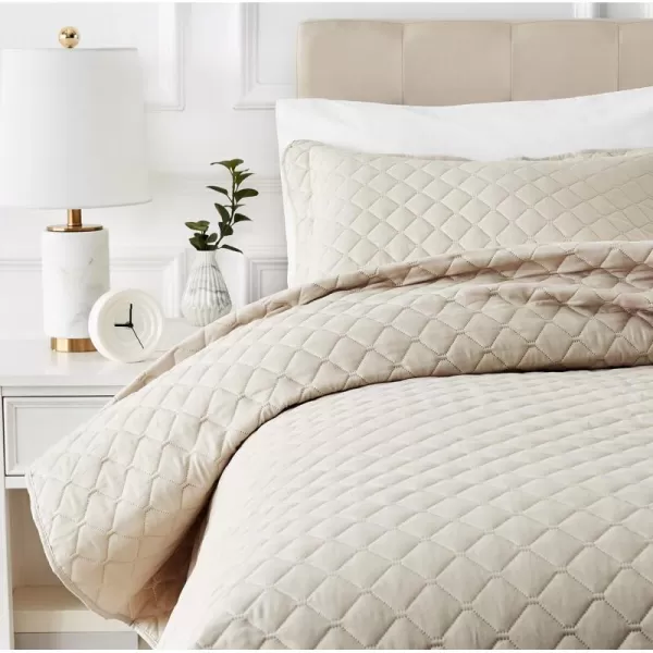 Amazon Basics Oversized Quilt Bed Set Embossed Coverlet and Sham  Twin Beige DiamondBeige Twin Diamond